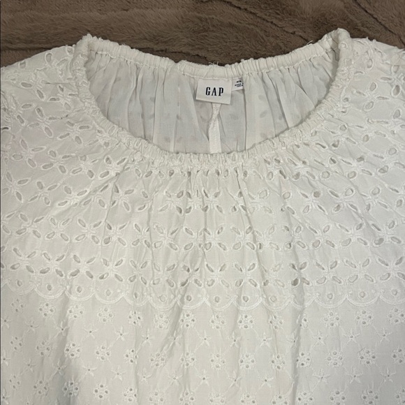 GAP White Eyelet Shift Dress NWOT Size XS - Picture 4 of 11